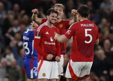 MU kiếm bộn tiền tại Europa League