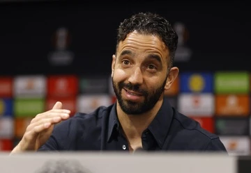 Amorim dọa gạch tên học trò ở chung kết Europa League