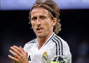 Alonso họp riêng với 3 sao Real Madrid
