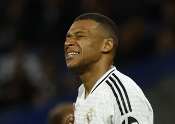 PSG thang kien Mbappe hinh anh
