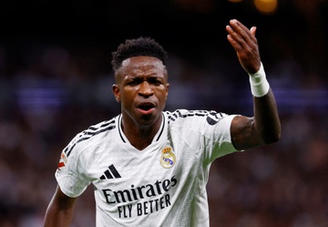 Thoi diem Vinicius ky hop dong dat gia voi Real Madrid hinh anh