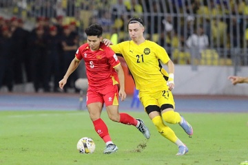Bao Dong Nam A phan ung sau that bai cua tuyen Viet Nam hinh anh