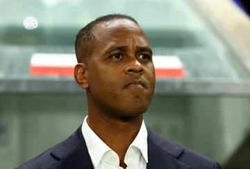 CDV Indonesia chi trich HLV Kluivert hinh anh