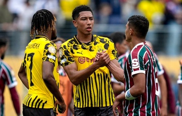 Chenh lech kho tin giua Thiago Silva va cau thu Dortmund hinh anh