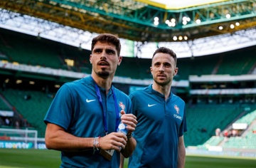 Bạn thân Jota bỏ tập ở Chelsea