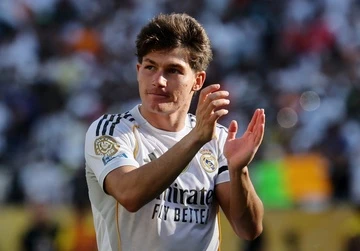 Real Madrid nhan tien thuong khong lo hinh anh