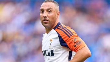 Cazorla gay kinh ngac hinh anh