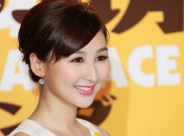 Chuyen it biet ve my nhan 2 lan bi cuong buc trong phim TVB hinh anh