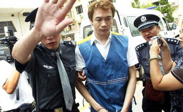Nhung 'dai hiep' phim Kim Dung co doi tu nhieu tai tieng hinh anh