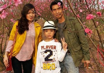 Dien vien co guong mat dau kho lay vo kem 25 tuoi hinh anh