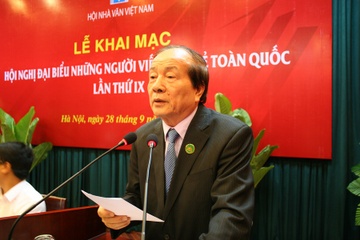 Nhieu cay viet tre mai chay theo thi truong hinh anh