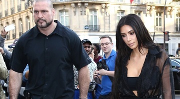 Kim Kardashian chi 100.000 USD de thue 30 ve si hinh anh