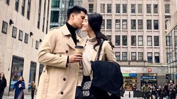 A hau Thuy Dung khoe anh ban trai hinh anh