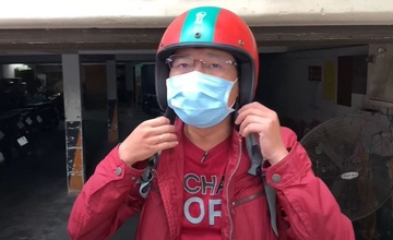 Dao dien 'Thach thuc danh hai' di giao com mua dich hinh anh