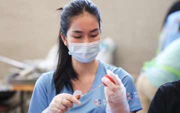 Bua an 0 dong tu nguoi dep Hoa hau Viet Nam hinh anh