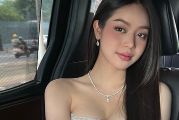 Thanh Thuy vao top 10 'Nhan sac vuot thoi gian' hinh anh