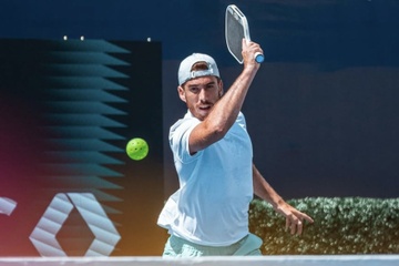 Tay vot pickleball so 1 the gioi 'chia tay' adidas chi sau 5 thang hinh anh