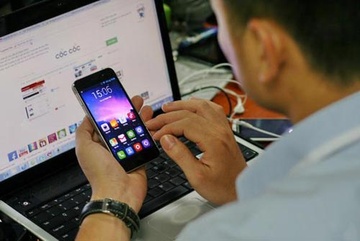 Thi truong smartphone tam trung con nhieu tiem nang hinh anh