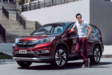 Honda ra mat CR-V phien ban mau do moi hinh anh