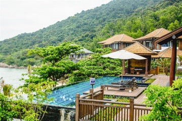 InterContinental Da Nang vuot mat Maldives va Dubai hinh anh