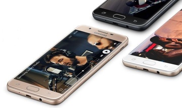 Mua Galaxy J7 Prime, nhan qua 1 trieu dong o Hoang Ha Mobile hinh anh