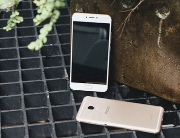 Mua Meizu nhan ngay qua Tet tai FPT Shop hinh anh