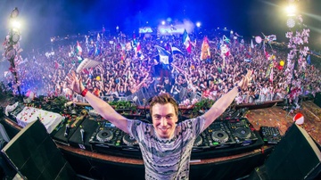 Dem nhac Hardwell bat ngo thay doi dia diem sang SVD My Dinh hinh anh