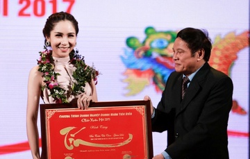 Hanh trinh 5 nam phat trien cua my pham S2B Beauty hinh anh