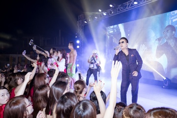 Princess White chao nam moi cung Tuan Hung va Ngo Kien Huy hinh anh