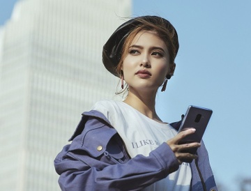 7 meo selfie khoe than thai cua Fung La hinh anh