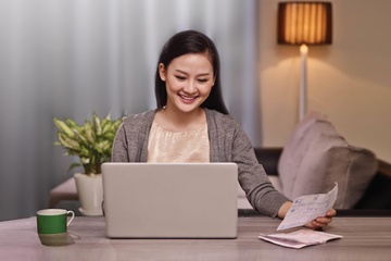 VCB trien khai dich vu uy quyen trich no tu dong cuoc vien thong VNPT hinh anh