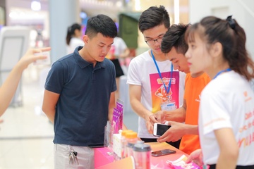 Nguoi tieu dung thay SIM so dep don Tet Canh Ty hinh anh