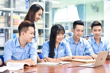 Moi truong hoc tap sang tao, nang dong tai DH Tay Do hinh anh