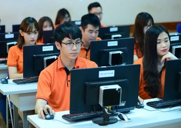 Dai hoc FPT cong bo diem chuan thi danh gia nang luc hinh anh