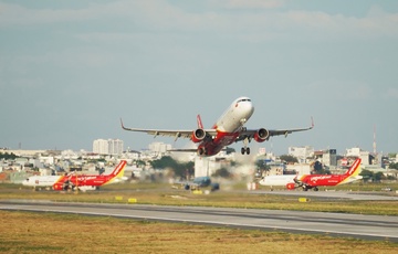 Vietjet cong bo ket qua kinh doanh tich cuc 6 thang dau nam hinh anh