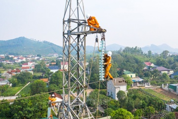 EVN dam bao cung cap dien an toan, lien tuc trong quy I hinh anh