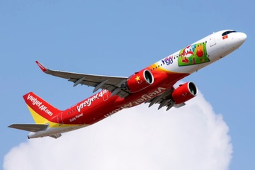 Nhung chuyen bay Vietjet ruc ro co do - sao vang trong dip dai le 30/4 hinh anh