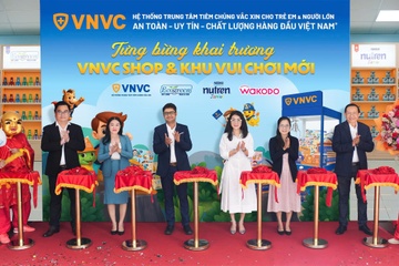 VNVC ra mat gian hang cham soc suc khoe an toan cho nguoi dan hinh anh