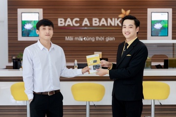 Bac A Bank mien phi thuong nien tron doi cho chu the tin dung hinh anh