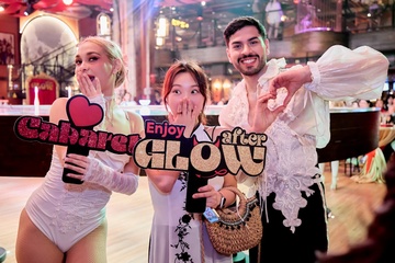 Vi sao ngay cang nhieu du khach chon choi o Ba Na Hills vao chieu toi? hinh anh