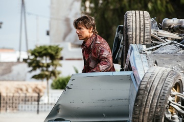 Tom Cruise thong tri phong ve quoc te tuan thu ba lien tiep hinh anh