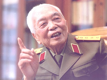 Nghien cuu dua ten Dai tuong Vo Nguyen Giap vao SGK hinh anh