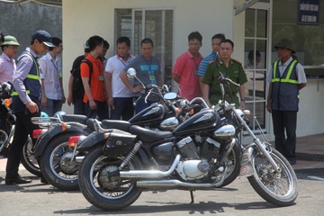 Lan dau tien to chuc thi cap GPLX hang A2 tai Ha Noi hinh anh