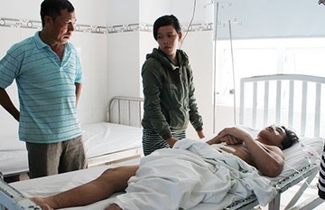 Tam dinh chi canh sat hinh su no sung trung nguoi hinh anh