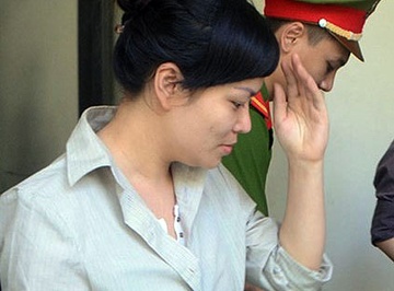 Sac thai cua sieu lua tram ty ngay tuyen an hinh anh