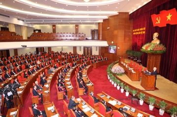 Khong de nguoi co bieu hien giau nhanh lot vao Trung uong hinh anh