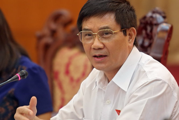 Khong giam an cho tu tu da duoc giam xuong tu chung than hinh anh