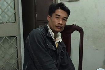 Ru ban tinh dong tinh di khach san de trom tai san hinh anh