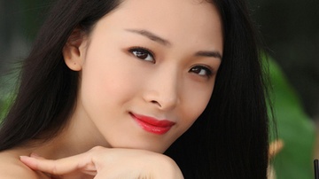 Dai gia sap bay hoa hau Phuong Nga nhu the nao? hinh anh