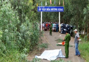 Bi can vu giet nguoi roi dot xac vua tu vong hinh anh